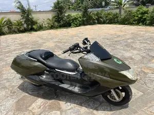 Yamaha 2019 Brown