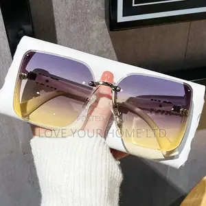Fashion Oversized Sunglasses for Women