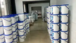 High-Quality European Acrylic Paints for Retail Wholesale Supply.