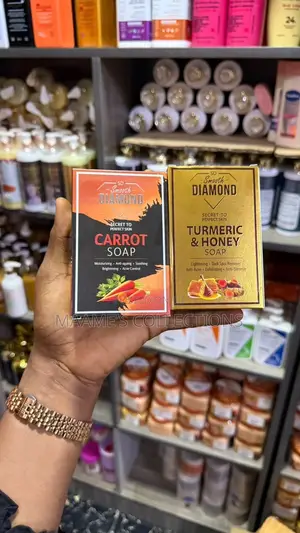Smooth Diamond Vitamin C Tumeric and Honey Soap ( GH₵ 60 Each )
