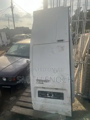 Ford Transit High Roof Tailgate Paired