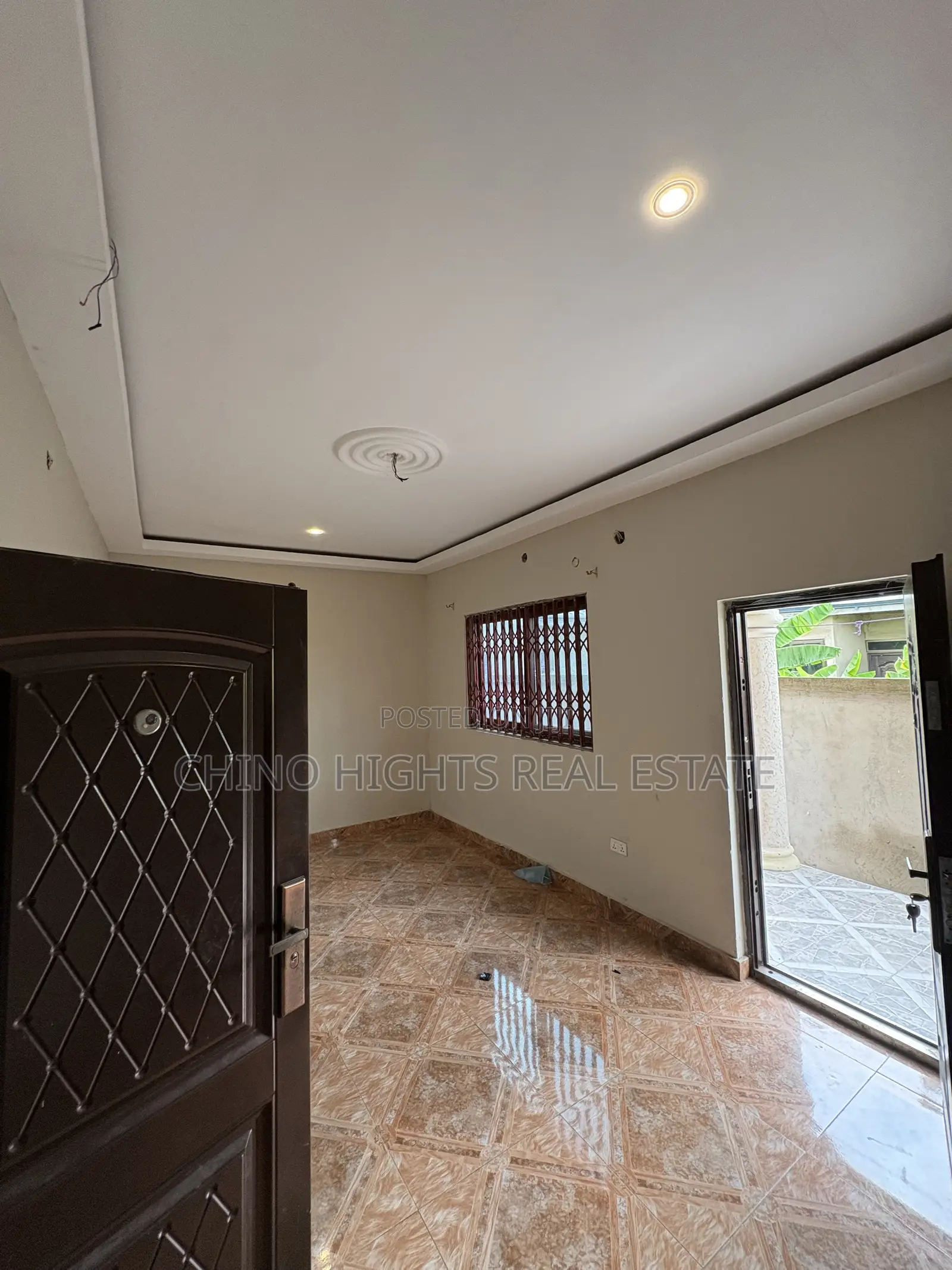 1bdrm Apartment in Us, Tema Metropolitan for rent