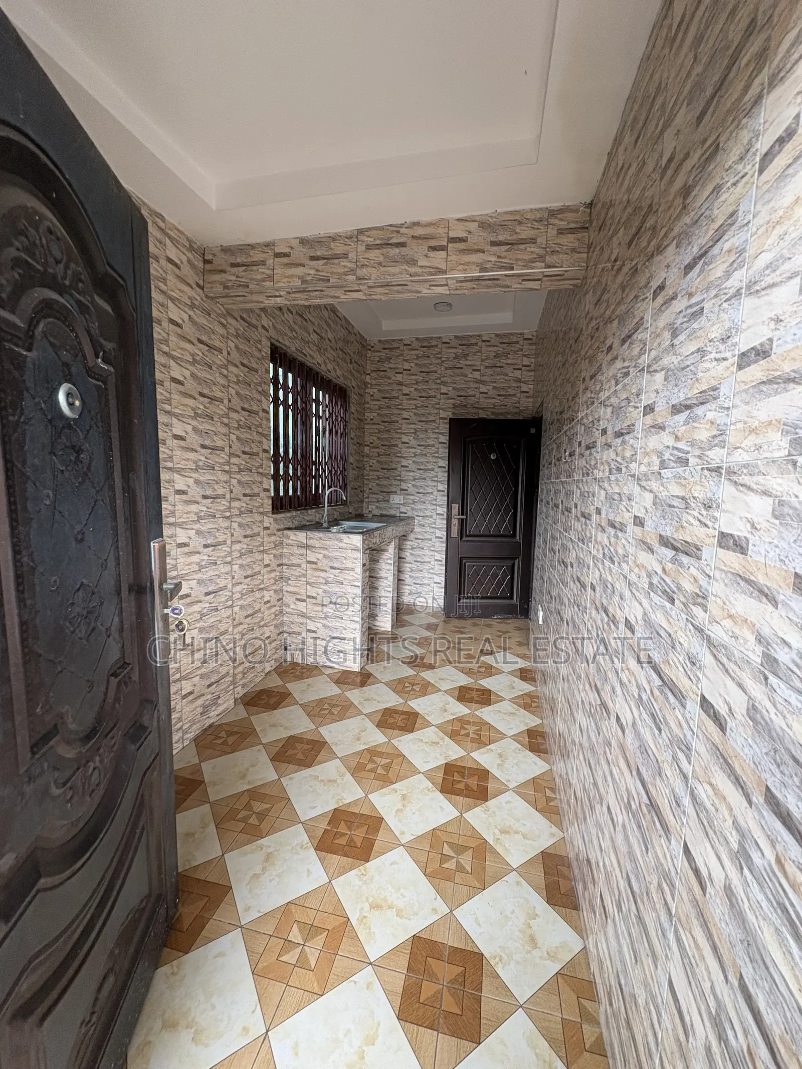 1bdrm Apartment in Us, Tema Metropolitan for rent