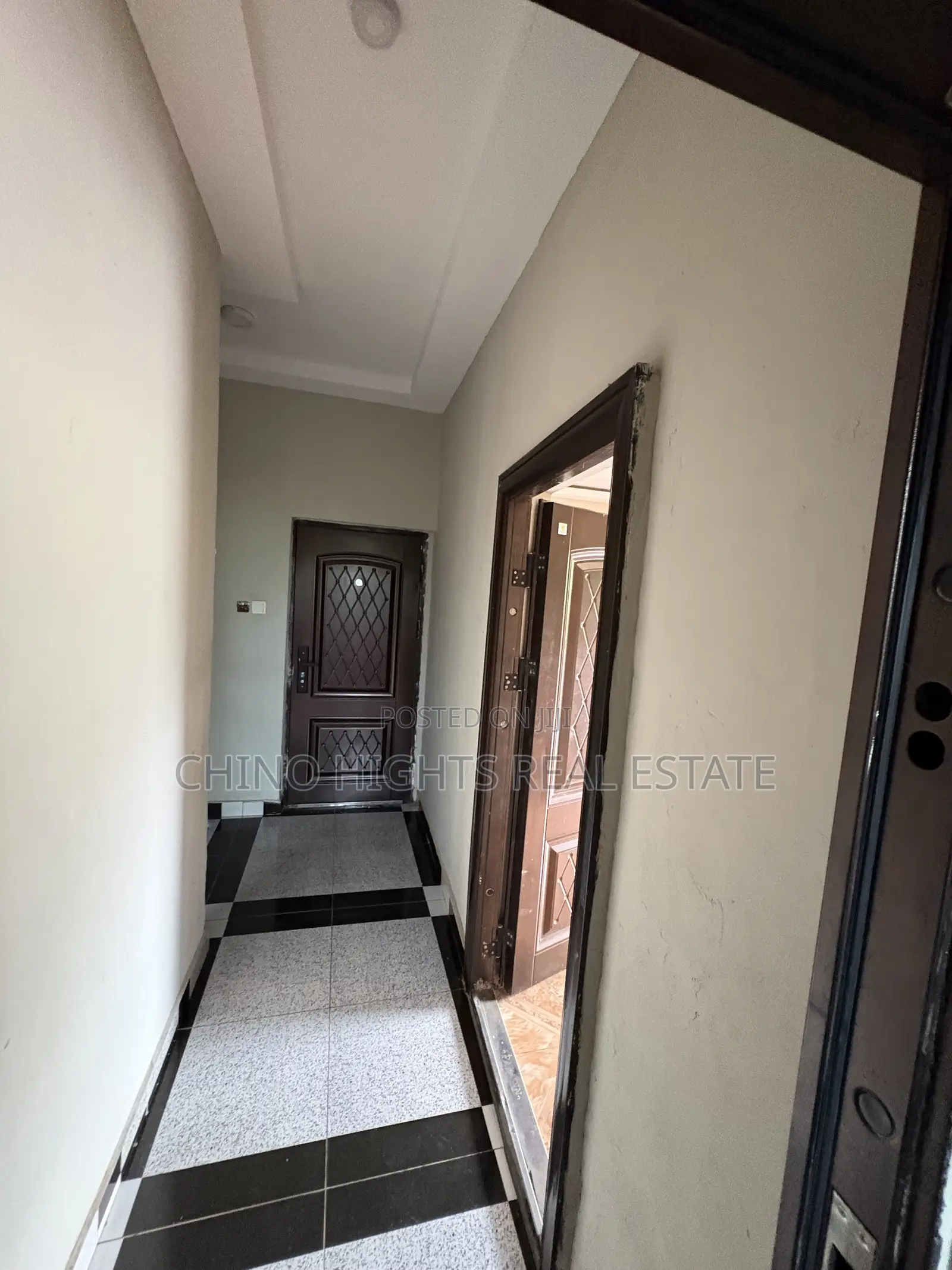 1bdrm Apartment in Us, Tema Metropolitan for rent