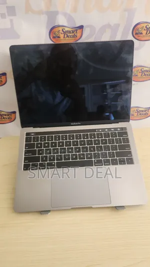 Laptop Apple MacBook Pro 2019 16GB Intel Core i5 SSD 256GB