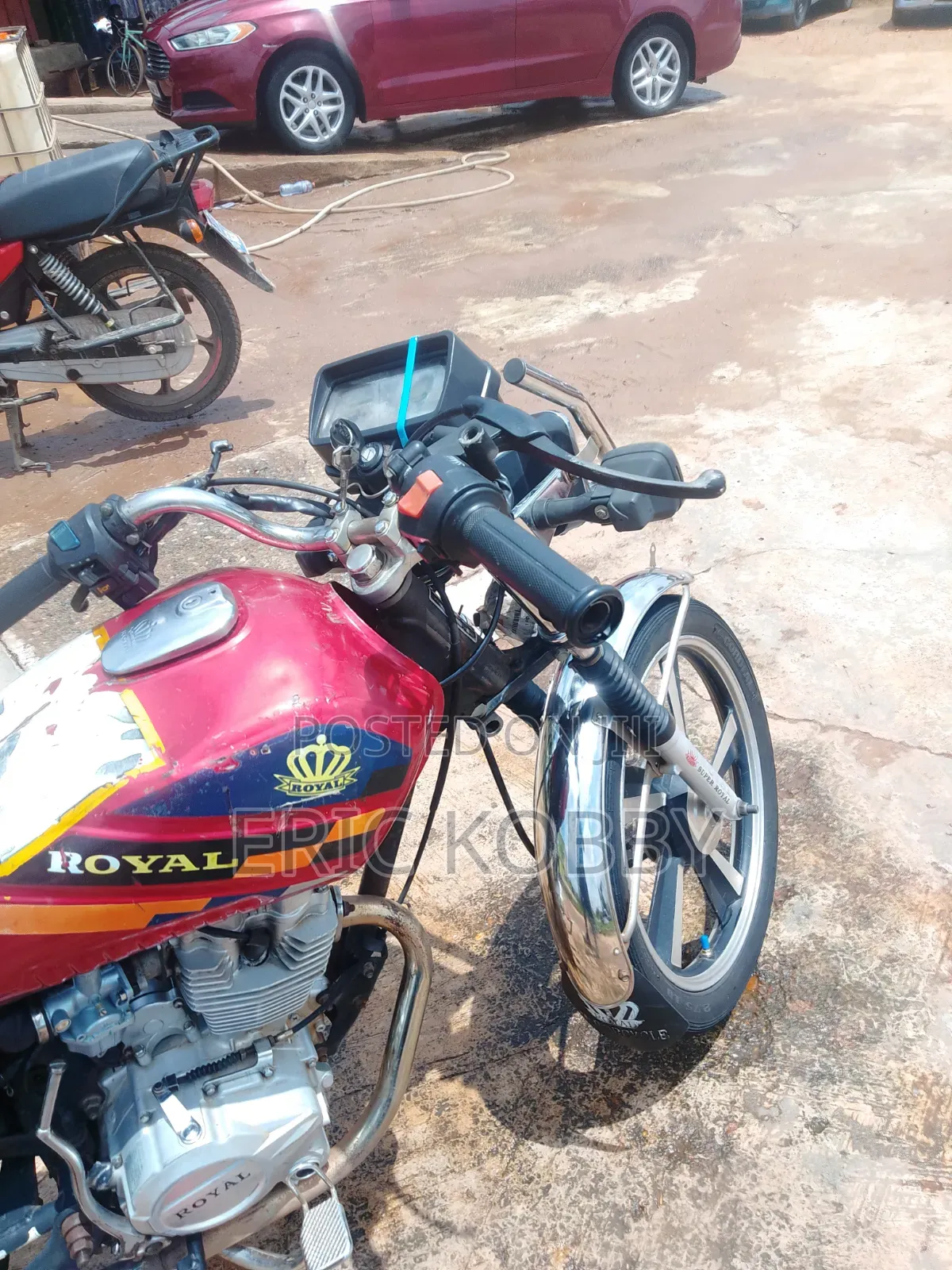Royal RY125 2019 Red