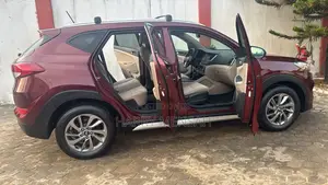 Hyundai Tucson SE AWD 2017 Burgundy