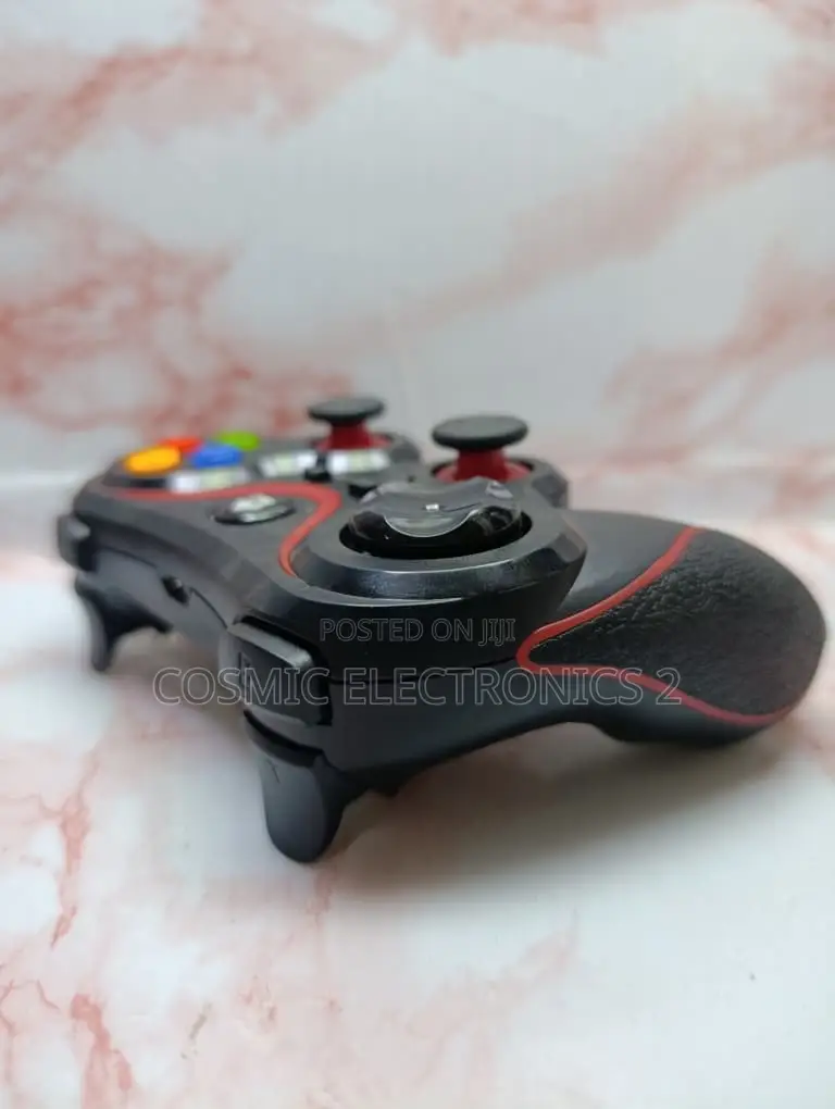 V13 Ergonomic Wireless Bluetooth Gamepad Controller
