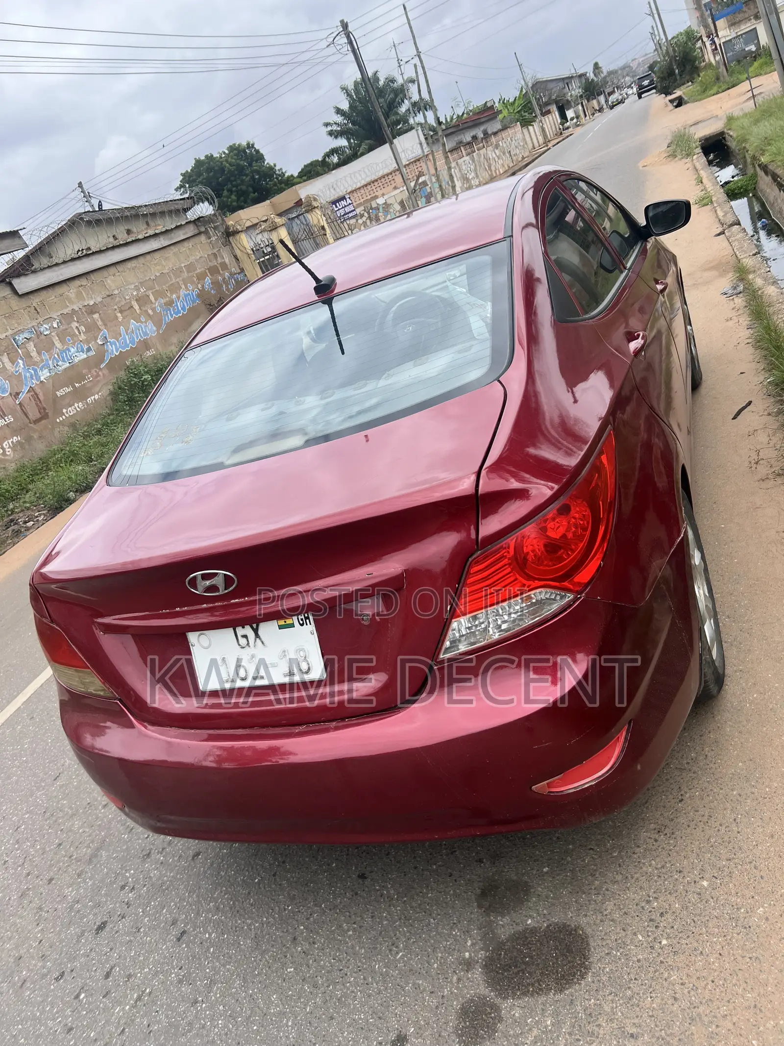 Hyundai Accent 2013 Red