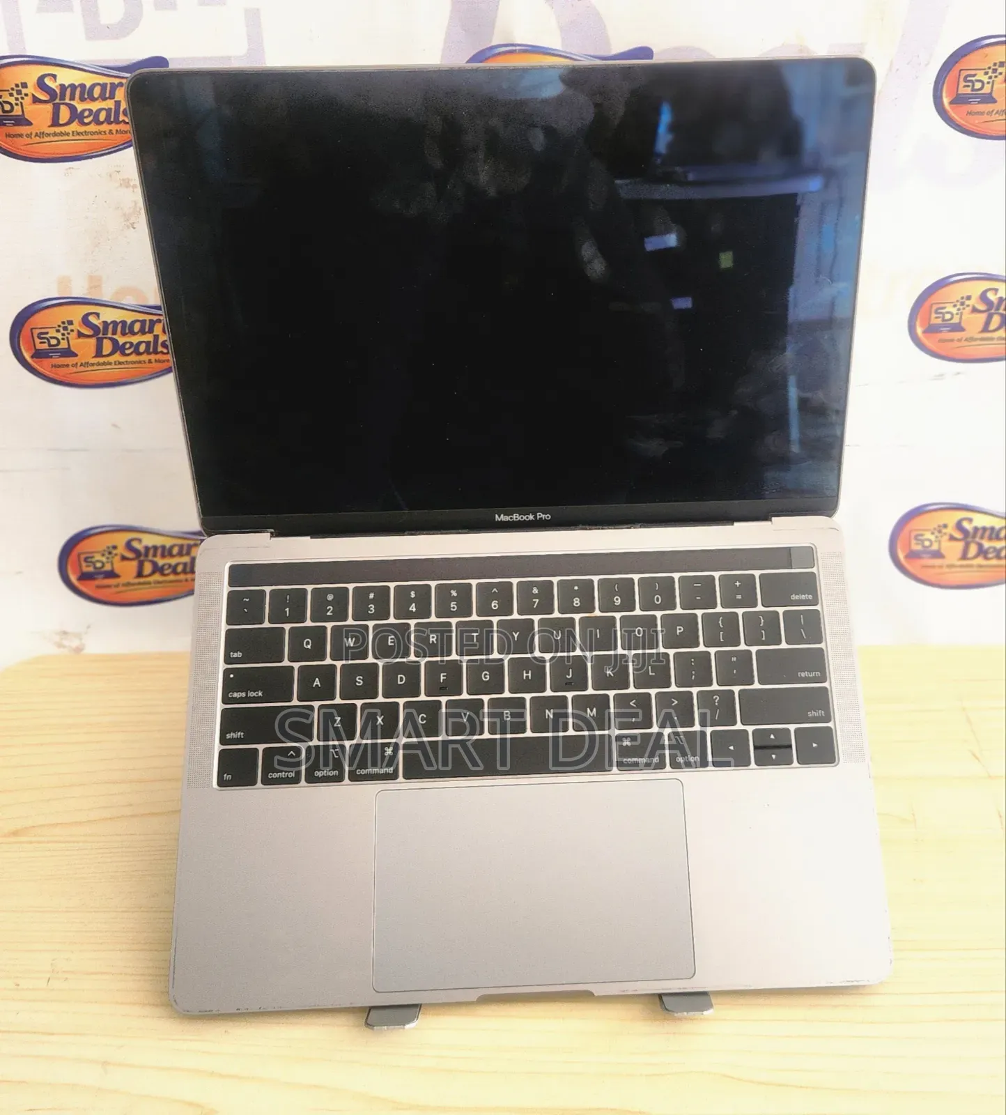 Laptop Apple MacBook 2018 8GB Intel Core i5 SSD 256GB