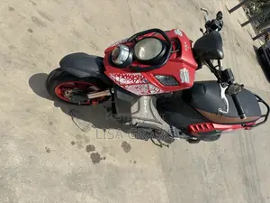 Yamaha Majesty 2015 Red