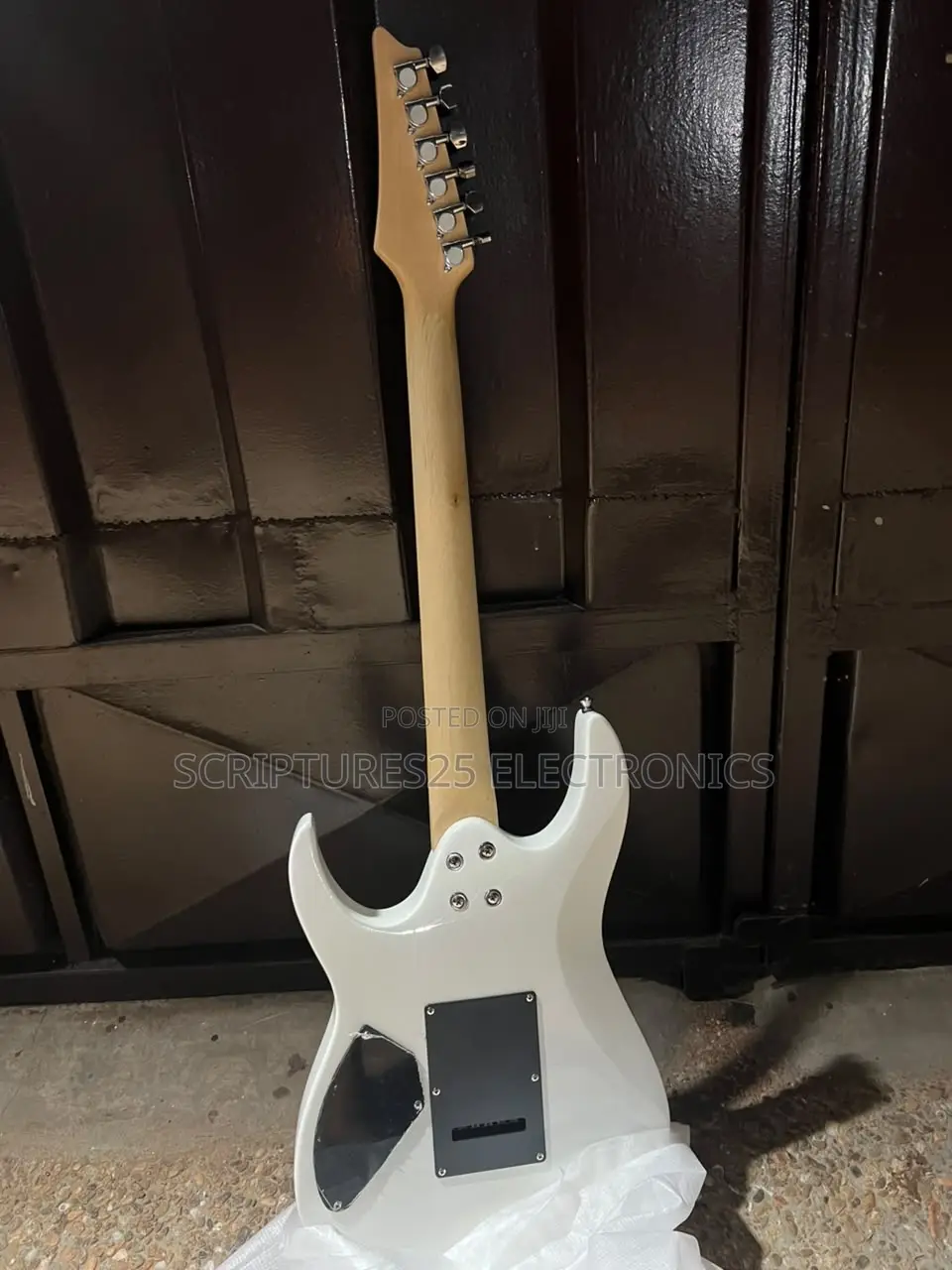 Lead Guitar