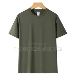 Plain T-Shirt