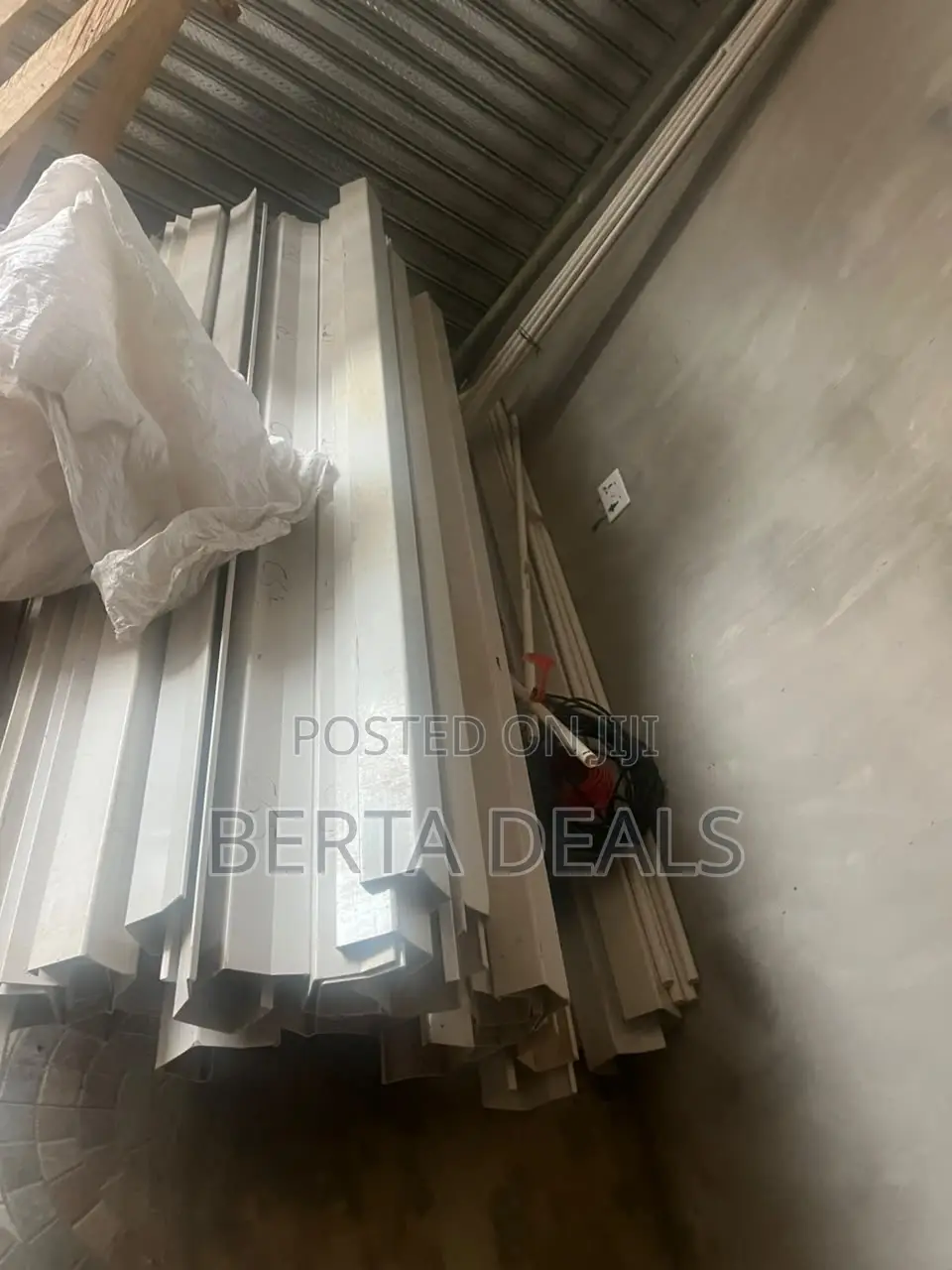 Battery Cage
