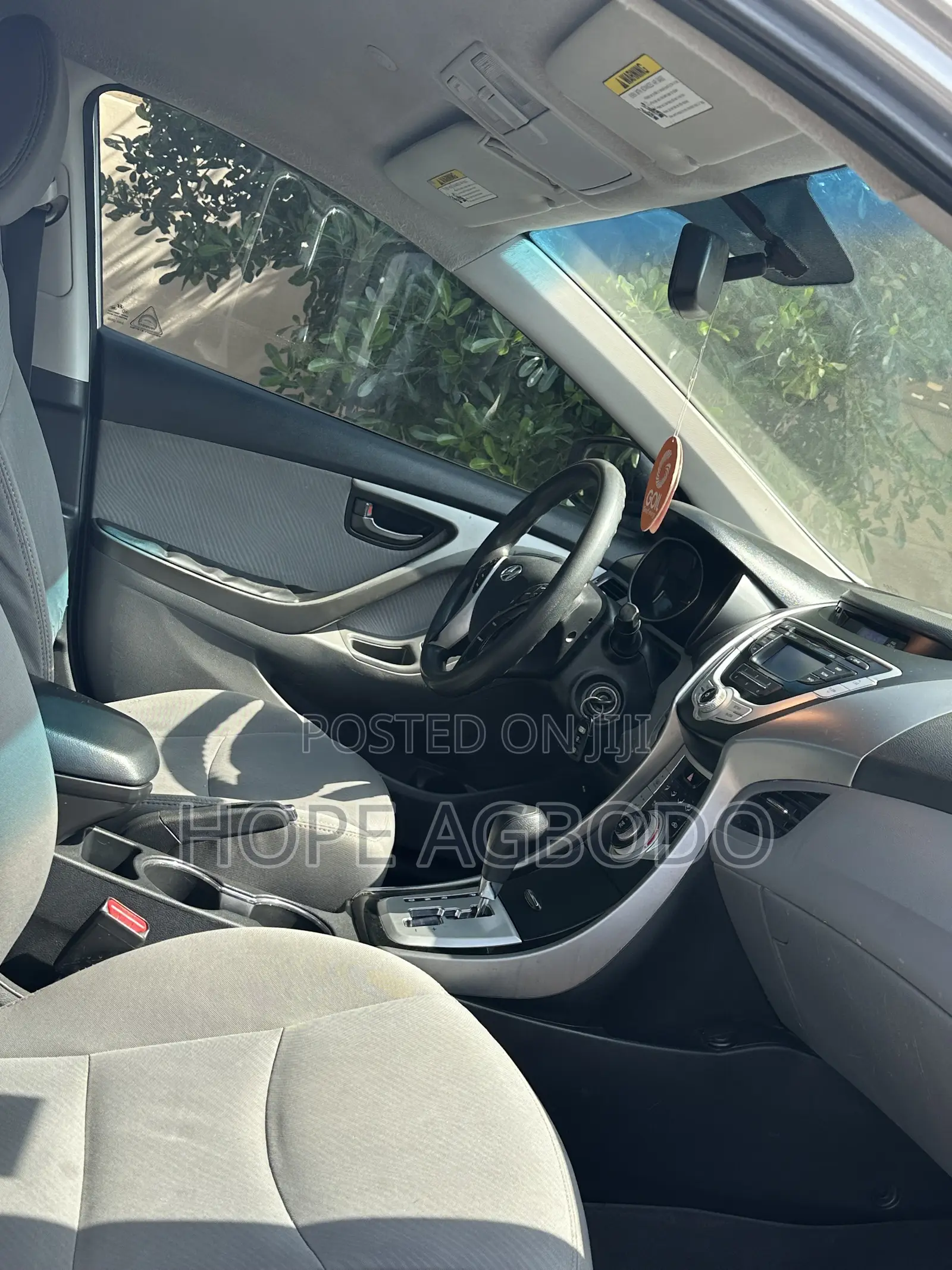 Hyundai Elantra Limited Sedan FWD (1.8L 4cyl 6A) 2013 Silver