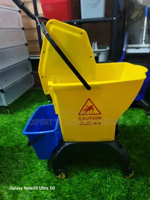 Industrial Mop Bucket