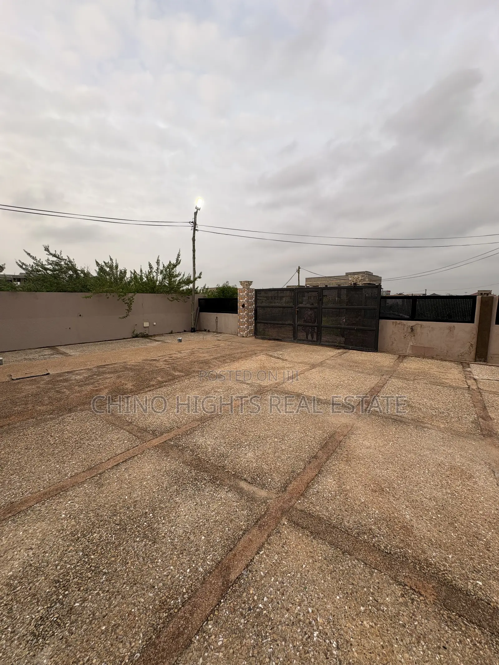 2bdrm Apartment in Tema Metropolitan for rent