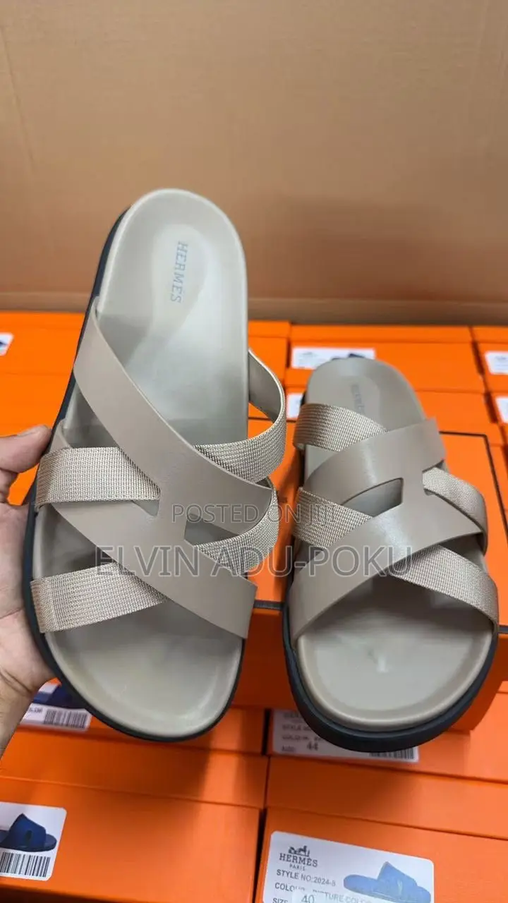 Hermés Kazmir Open Leather Sandals