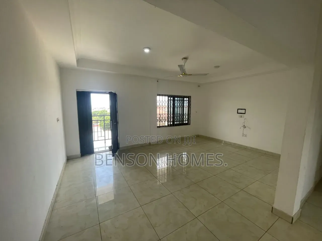 2bdrm Apartment in Market for rent