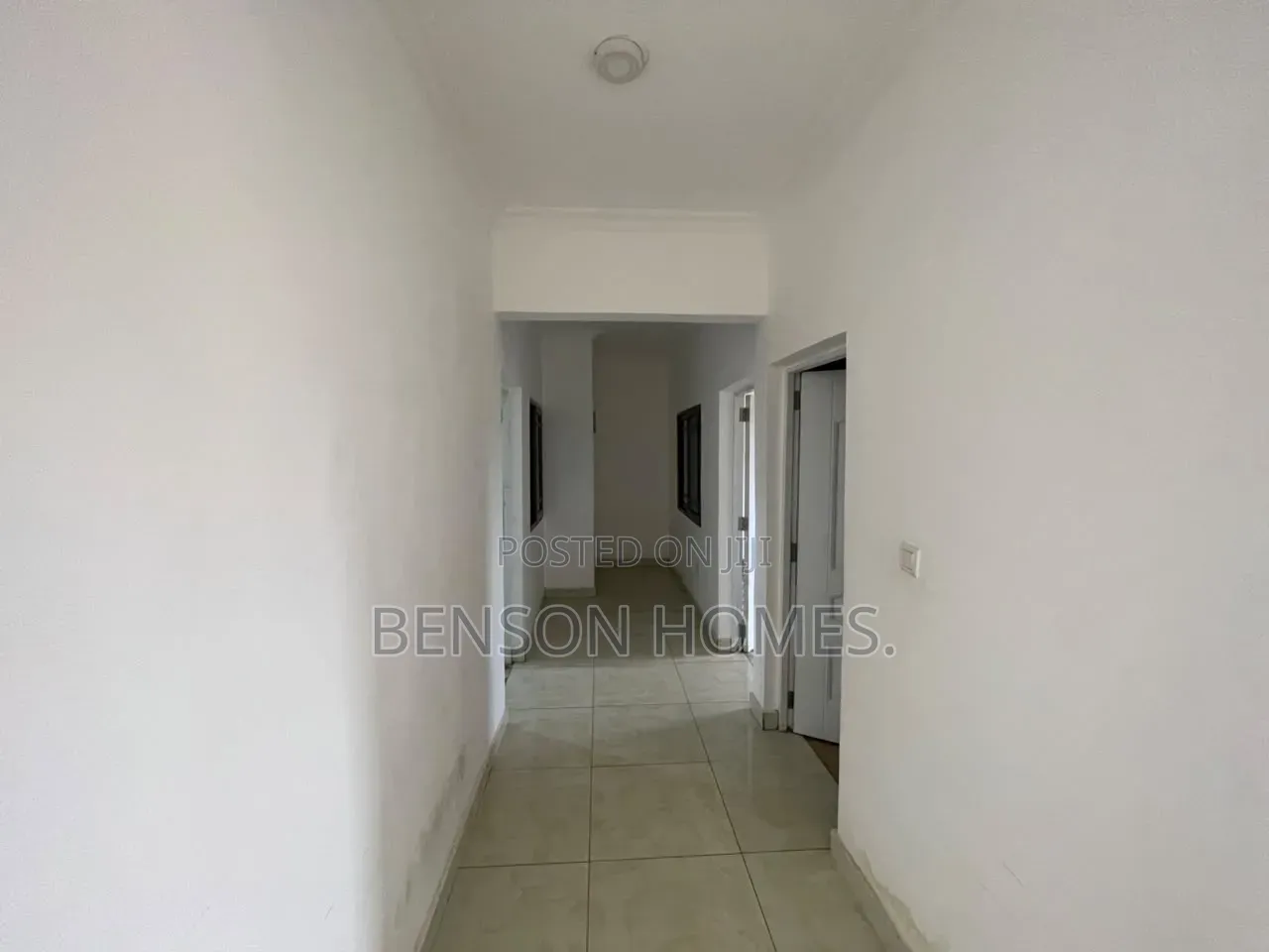 2bdrm Apartment in Market for rent
