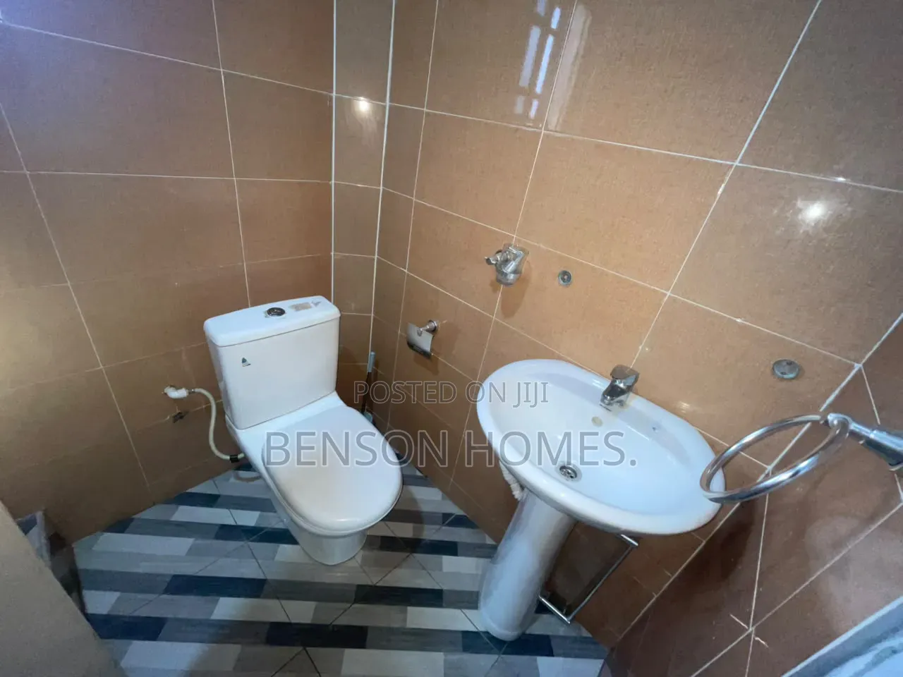 2bdrm Apartment in Market for rent