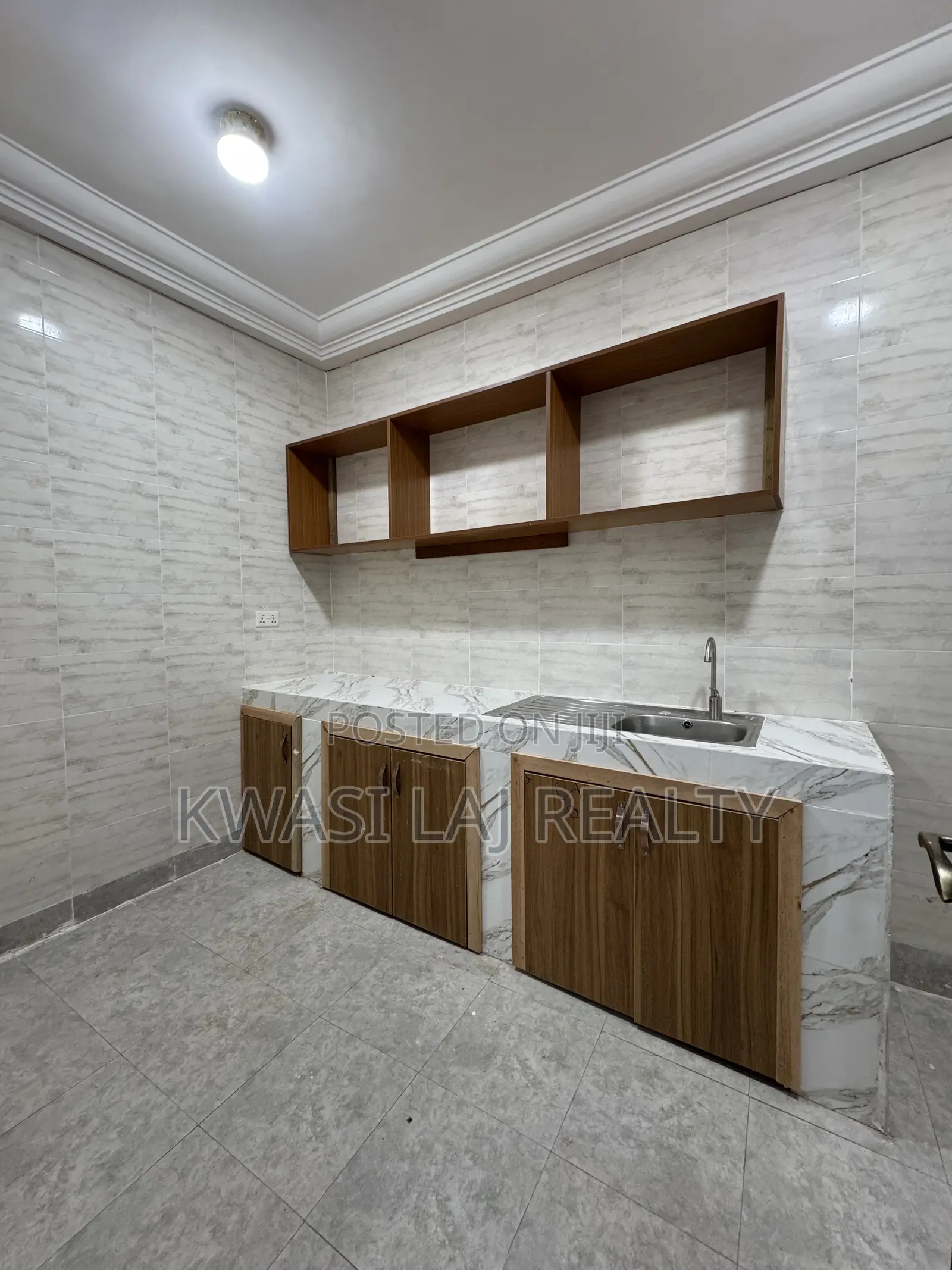 1bdrm Apartment in Whitecross, Weija for rent