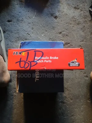 Nissan TD Top Clutch Pot