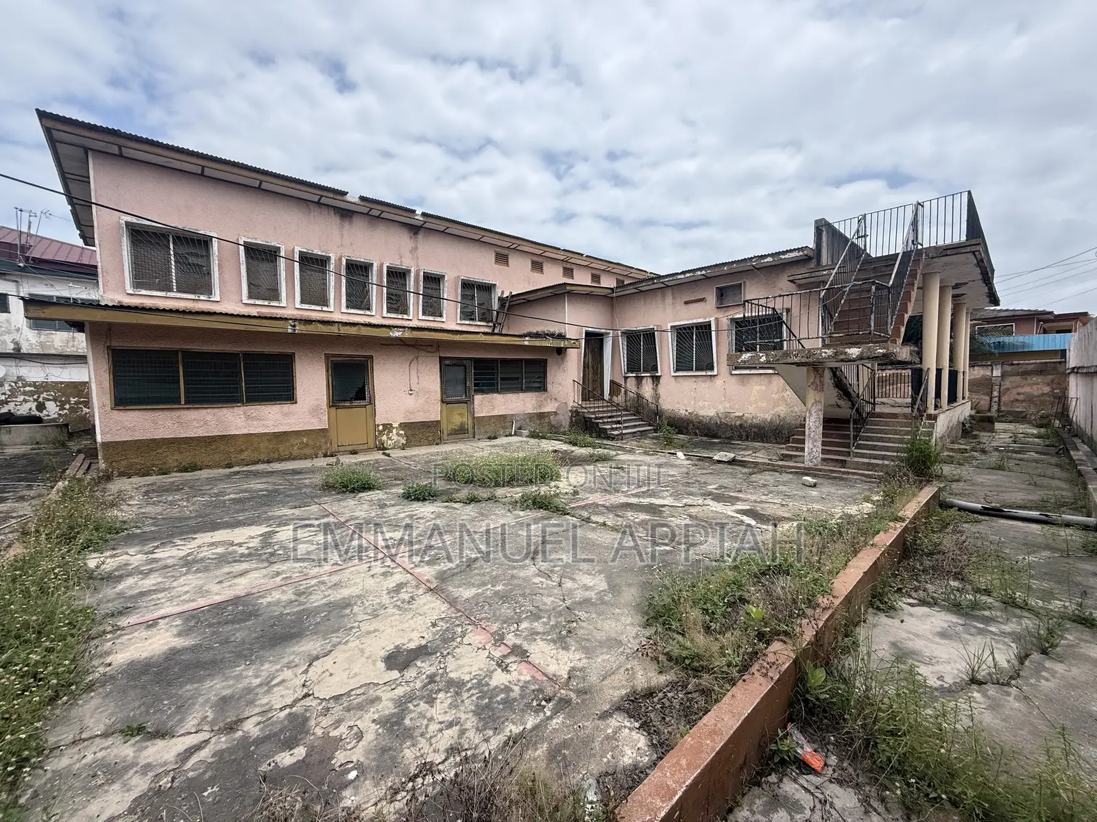 74/125 Plot for Sale at Laterbiokoshei