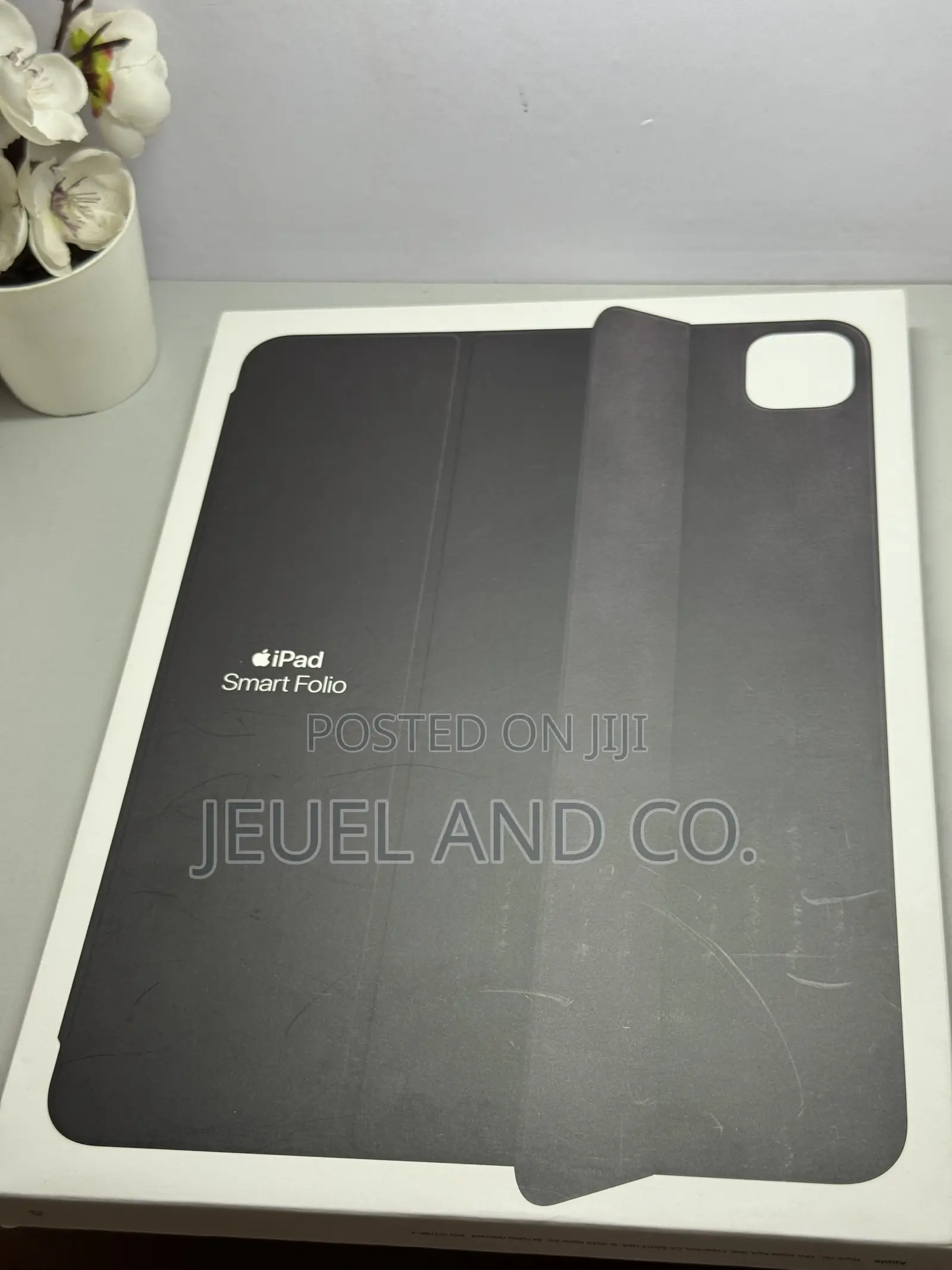 Original Apple Smart Folio Case for iPad Pro 11 Inch
