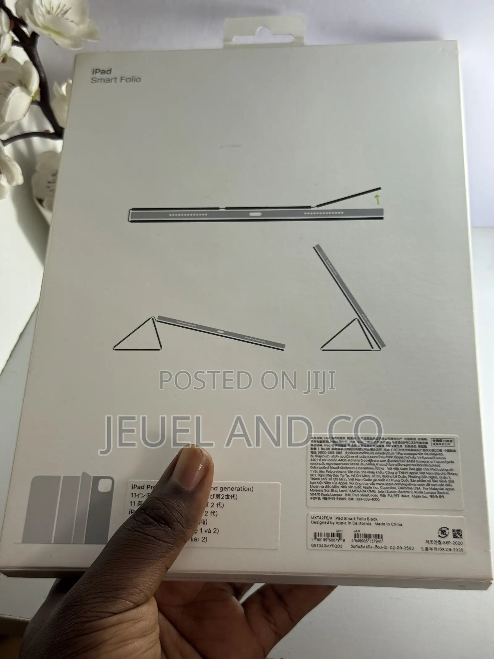 Original Apple Smart Folio Case for iPad Pro 11 Inch