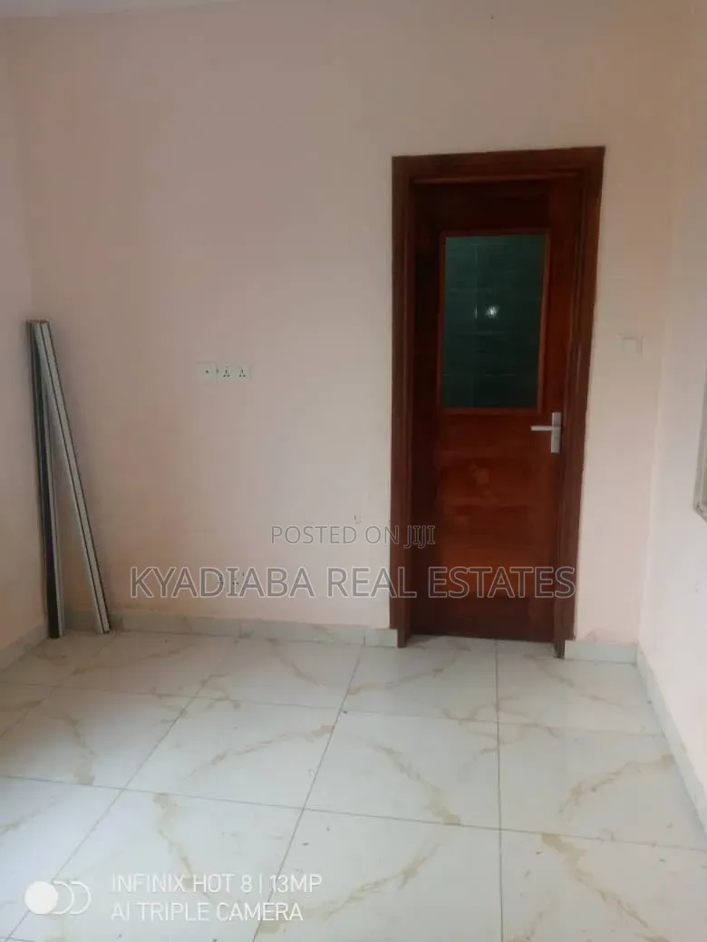 1bdrm Apartment in Kyadiaba Estate, Olebu for rent