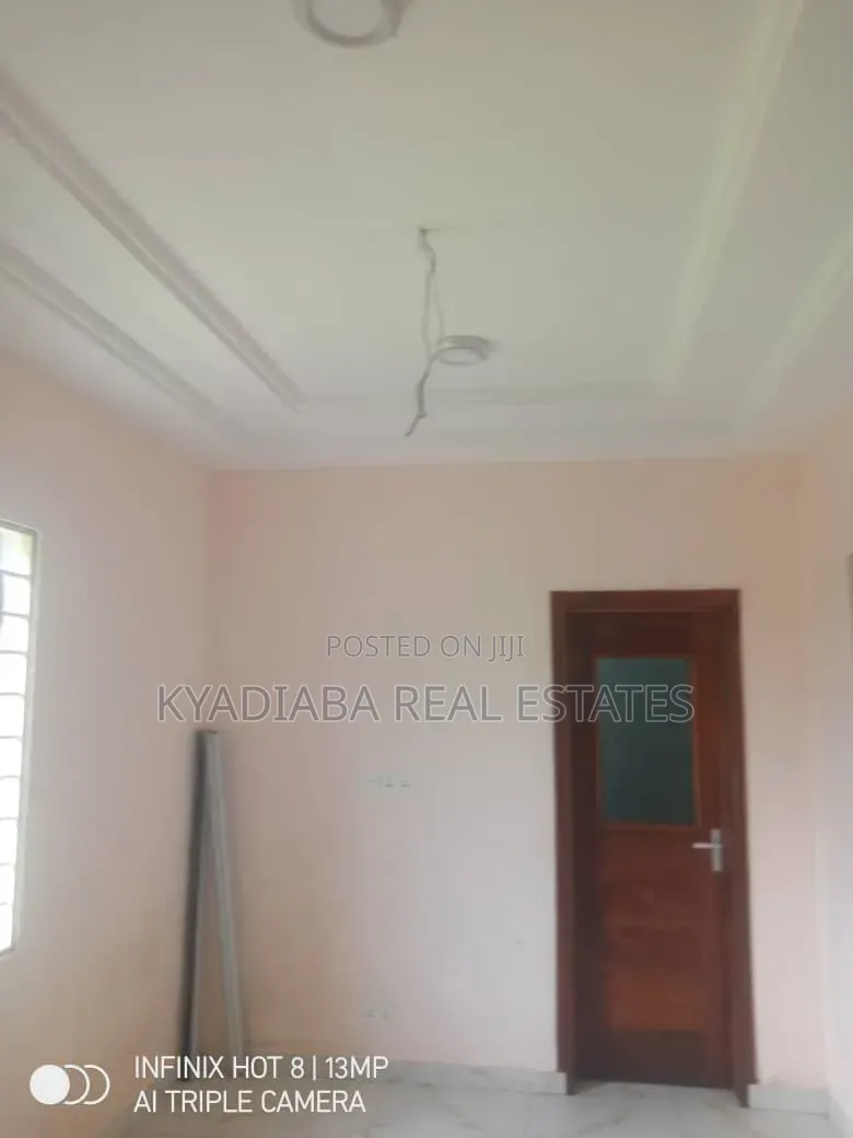 1bdrm Apartment in Kyadiaba Estate, Olebu for rent