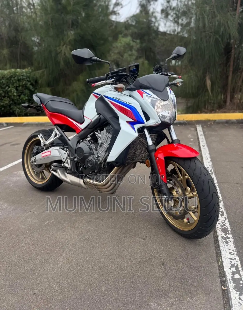 Honda CB 2017 White