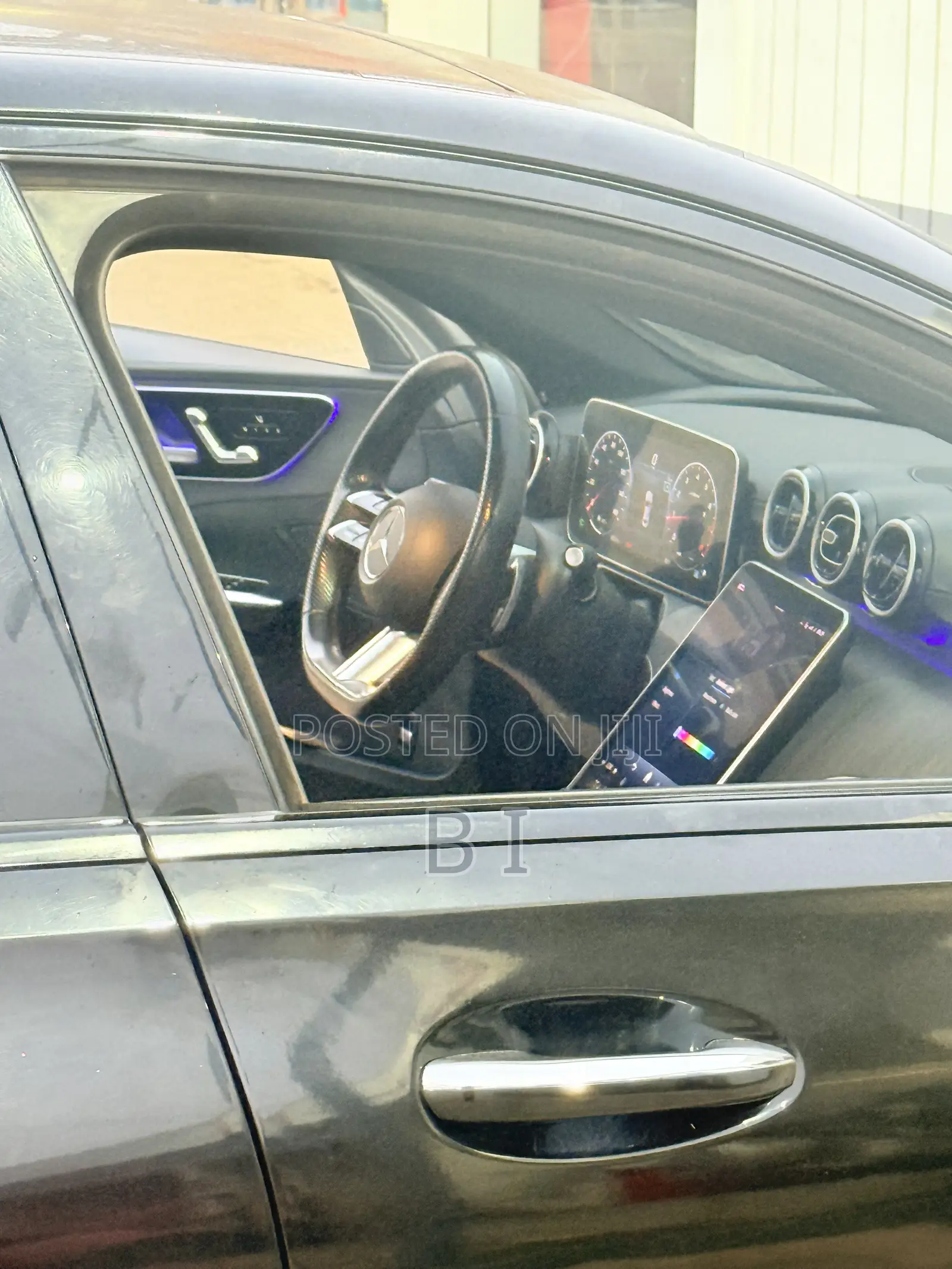 Mercedes-Benz C300 2023 Black