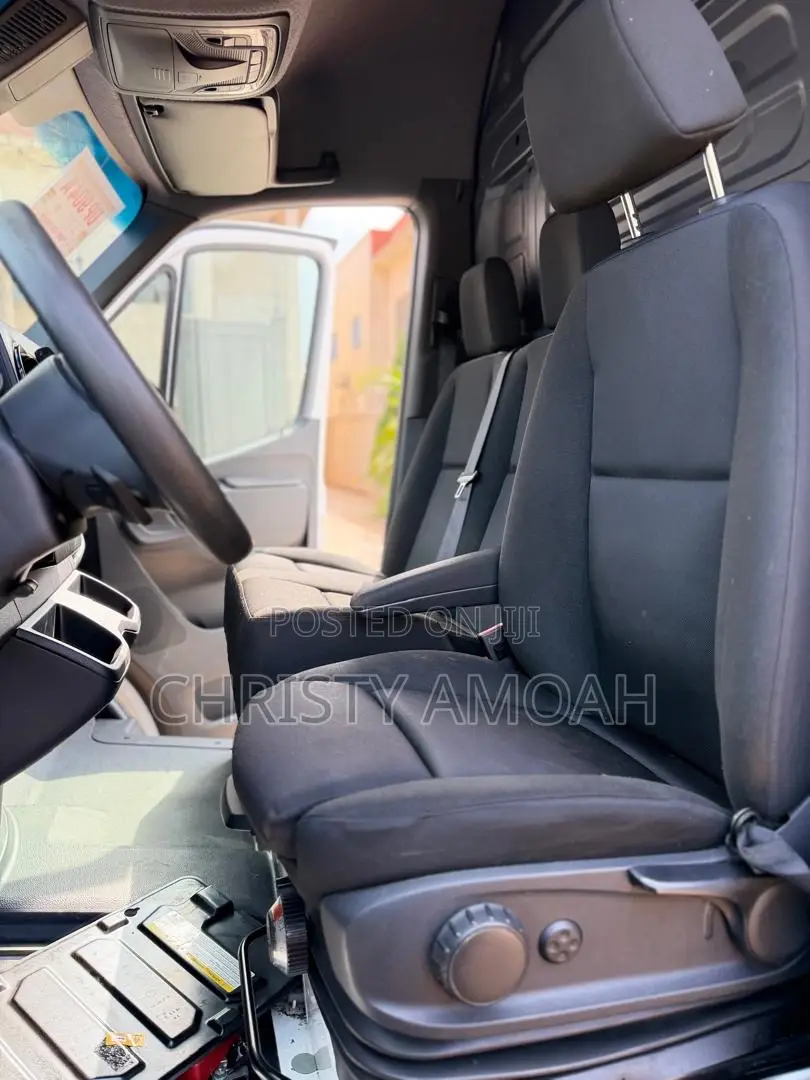 Mercedes-Benz Sprinter 2019 White
