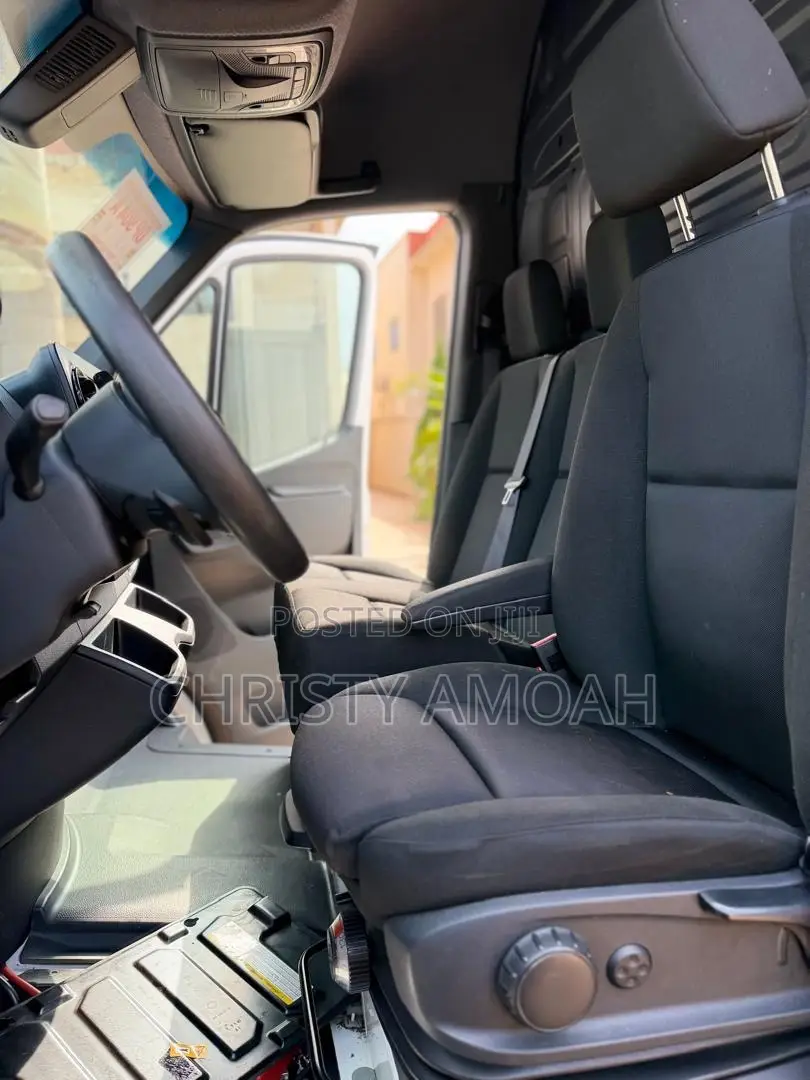 Mercedes-Benz Sprinter 2019 White