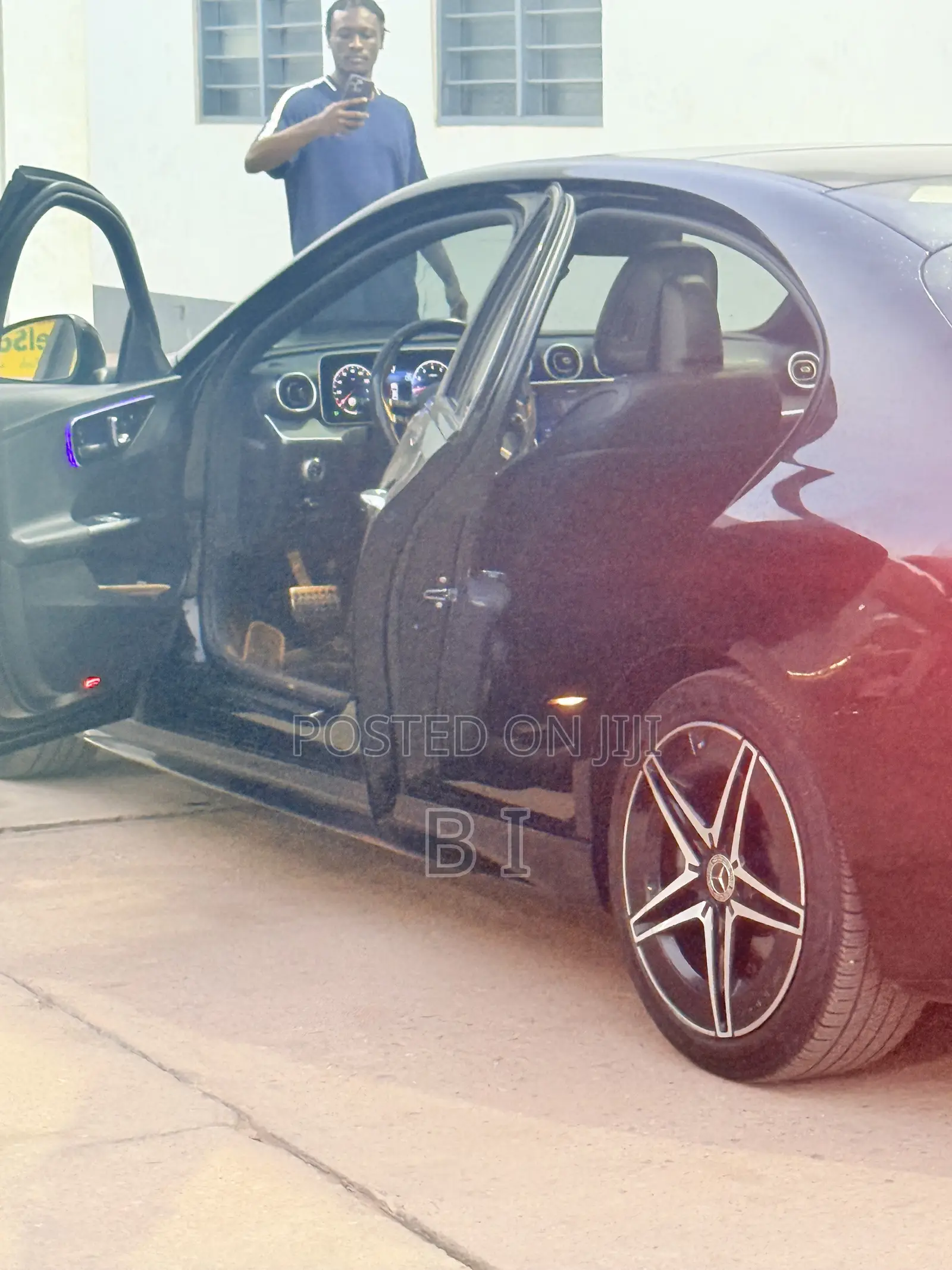 Mercedes-Benz C300 2023 Black
