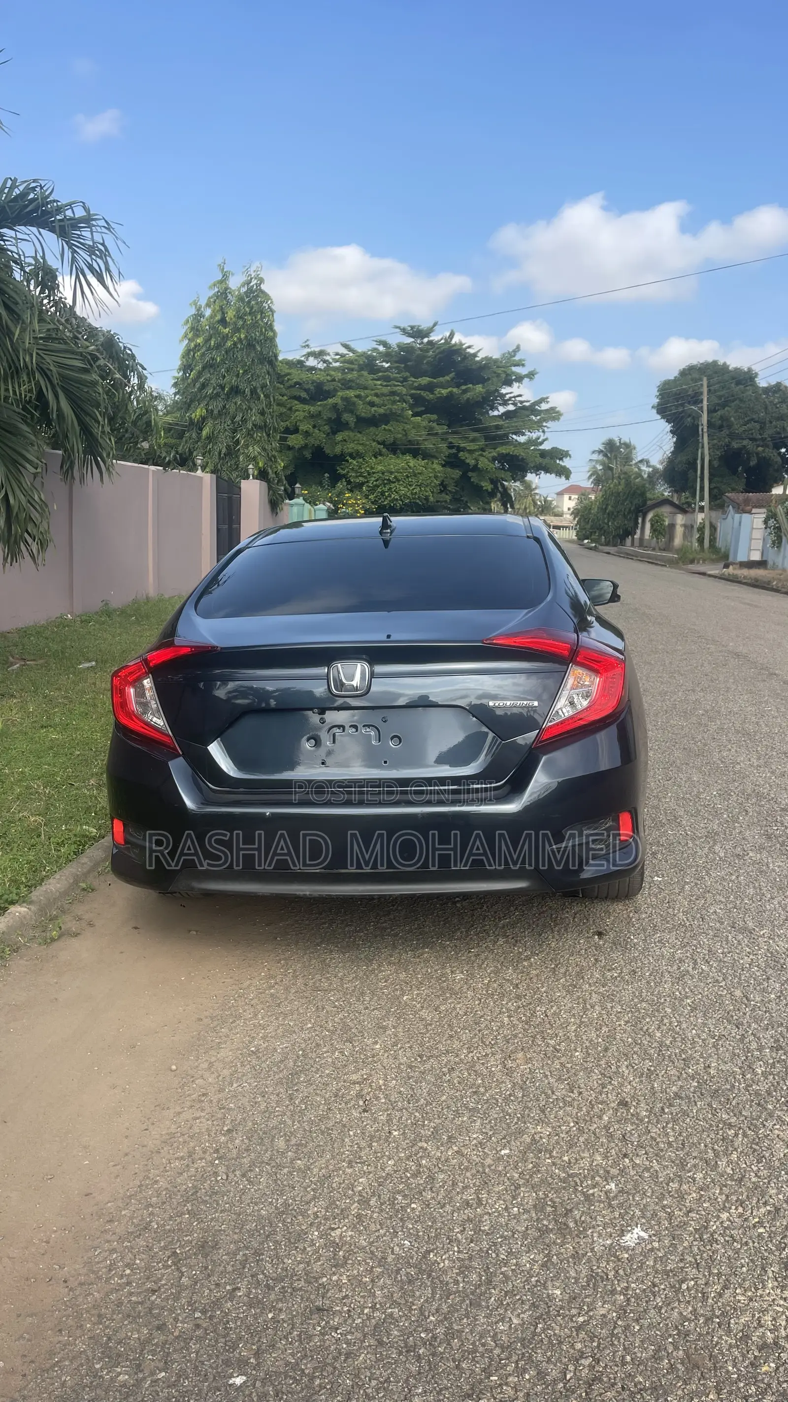 Honda Civic Touring 4dr Sedan (1.5L 4cyl) 2017 Gray