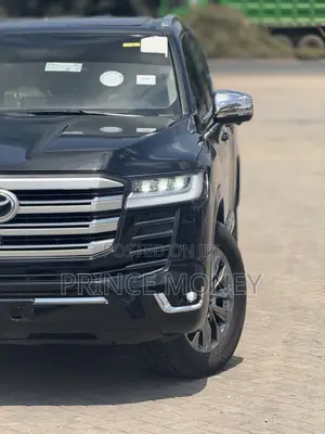 Toyota Land Cruiser 2022 Black