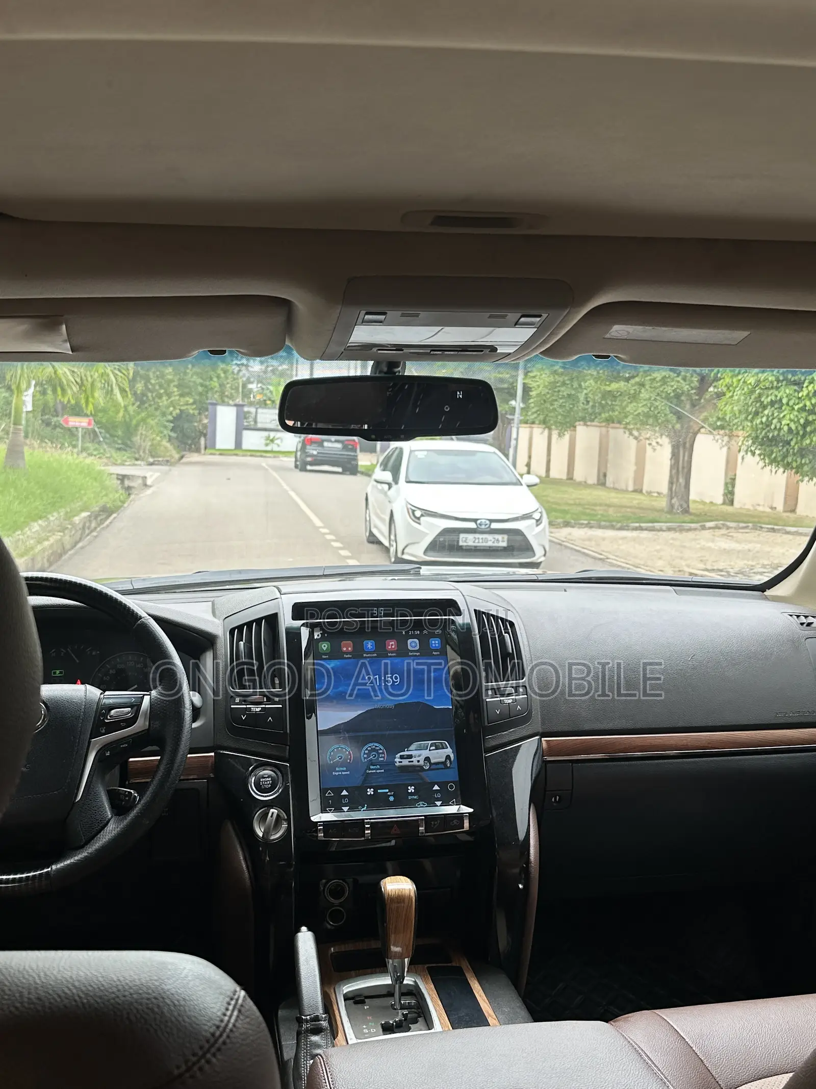 Toyota Land Cruiser 2010 Black