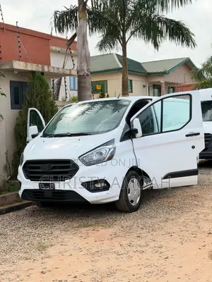 Ford Transit 2019 White