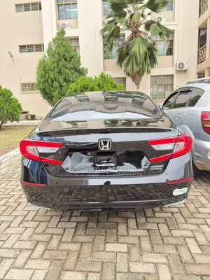 Honda Accord Touring 2.0T 2020 Black