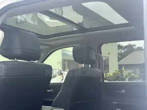Toyota Tundra 2023 White