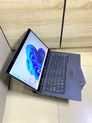 Laptop Dell Latitude 7390 2-in-1 8GB Intel Core i5 SSD 256GB
