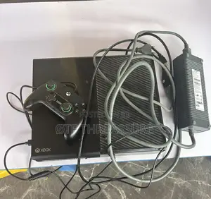 Xbox One Console With One Pad and Fc 26