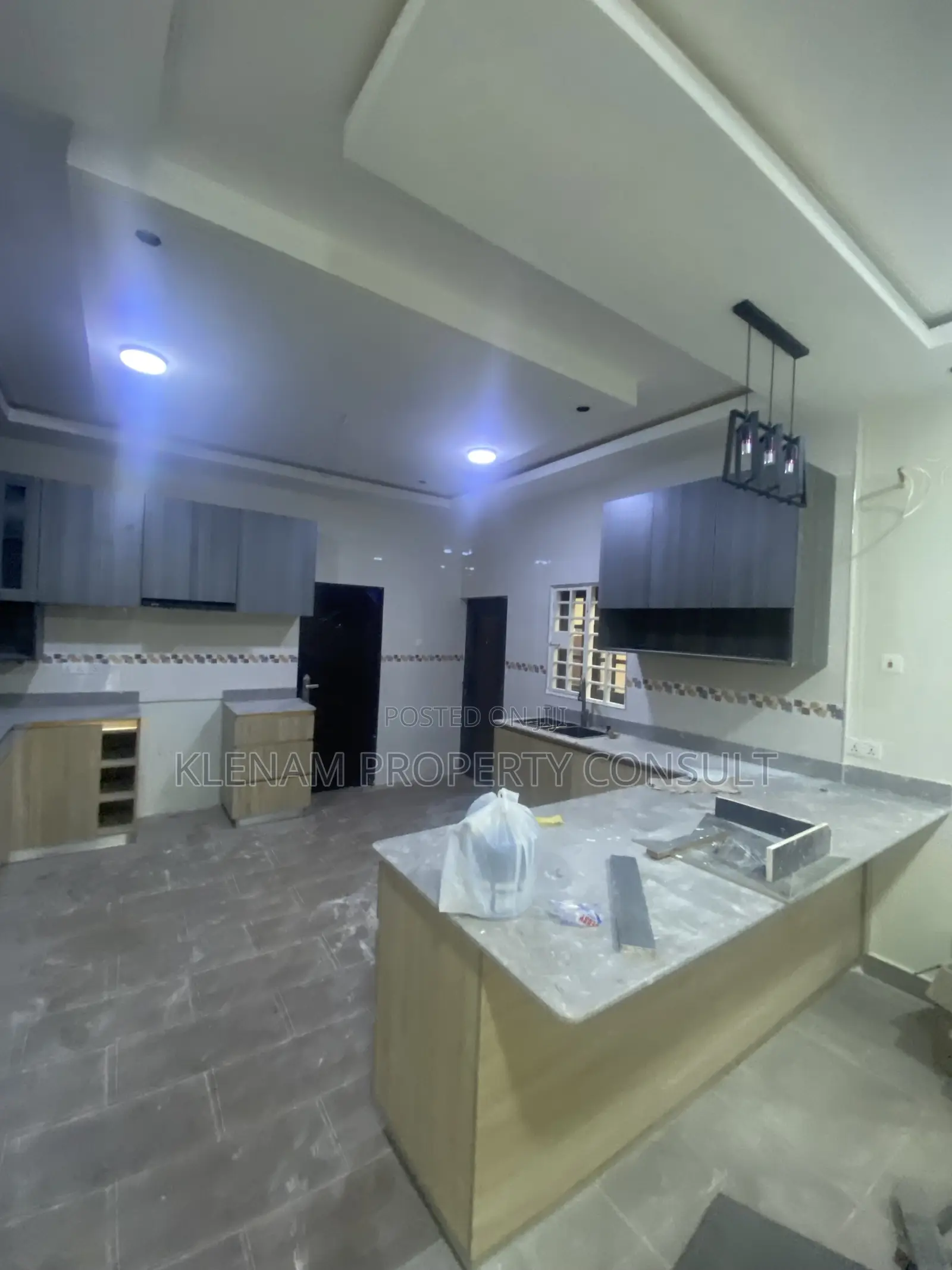 3bdrm House in Gbawe for sale