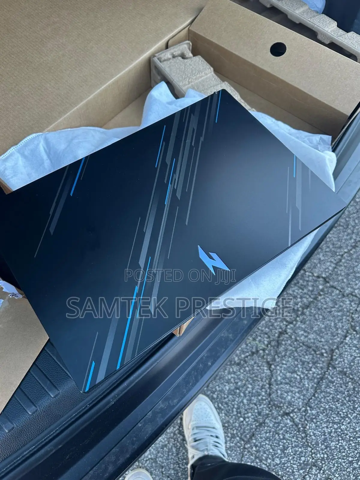 Laptop Acer Nitro V 15 16GB Intel Core i7 eMMC 512GB