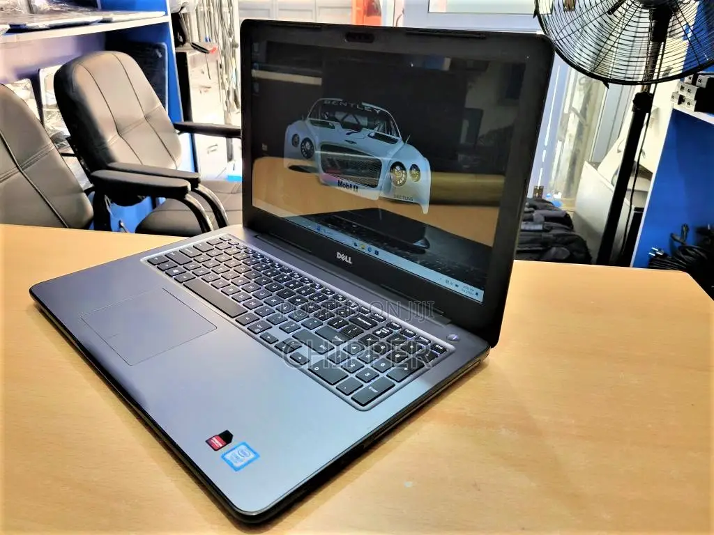 Laptop Dell Inspiron 15 5567 16GB Intel Core i7 SSD 256GB