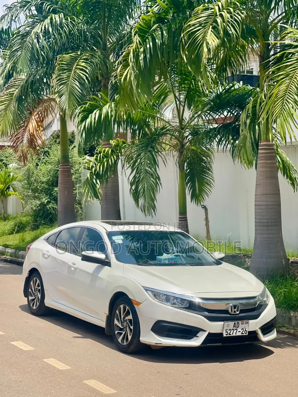 Honda Civic EX-L 4dr Sedan (1.5L 4cyl) 2017 White