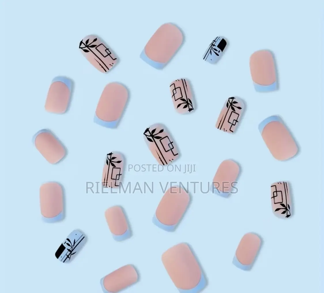 Press-on Nails